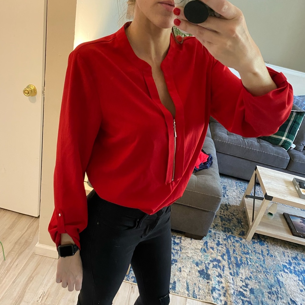Women’s dress shirt